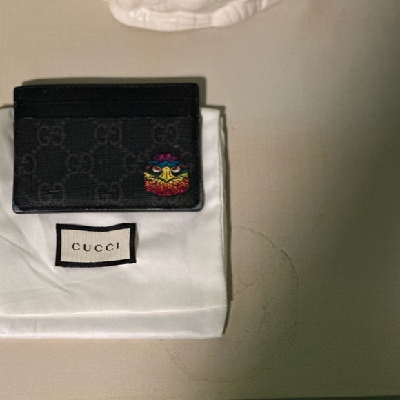 Gucci GG SUPREME WALLET - Picture 3 of 4